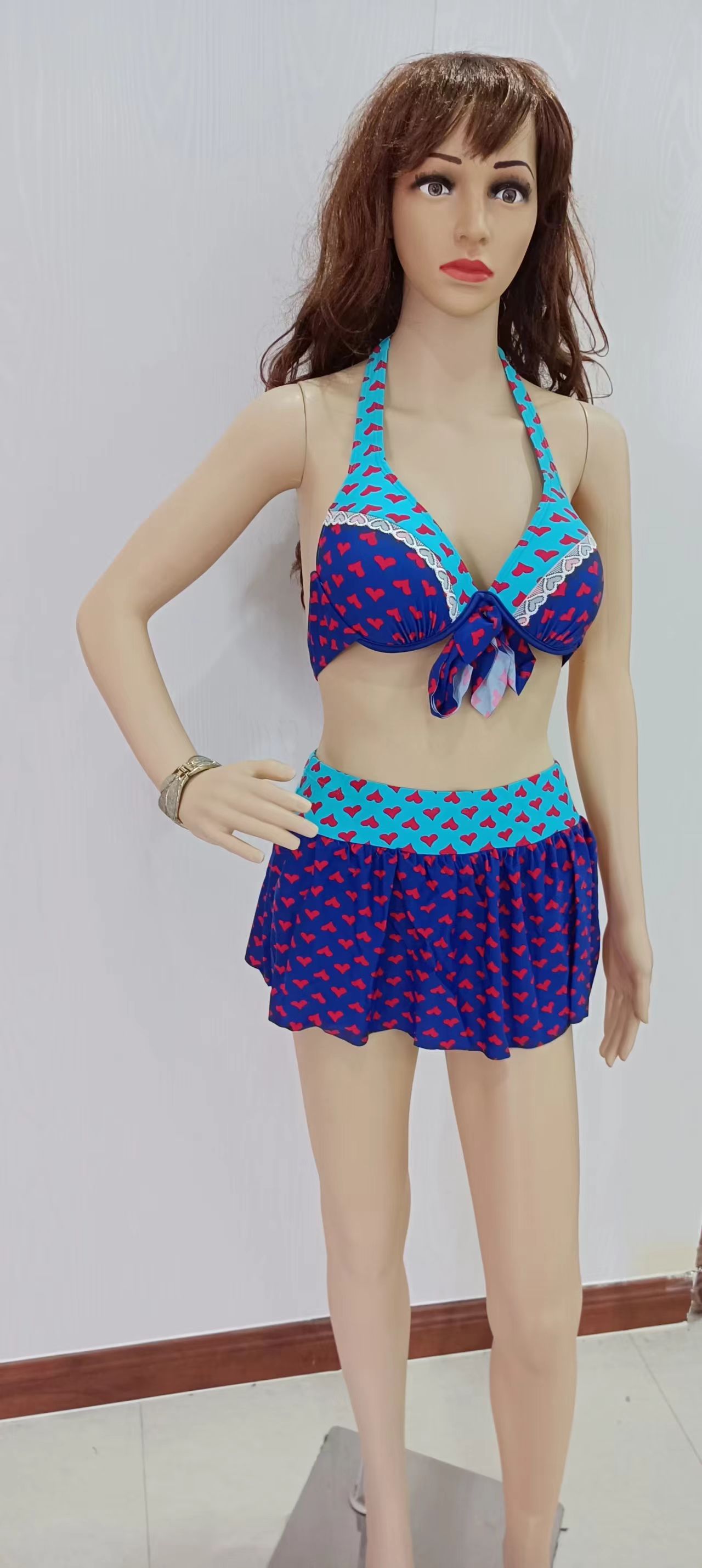 法曼儿品牌专柜正品女士连体泳衣带胸垫无钢圈印花泡温泉时尚泳衣