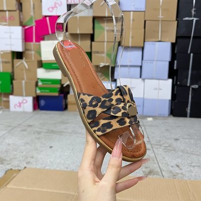 微瑕时尚圆头平底豹纹日常拖鞋