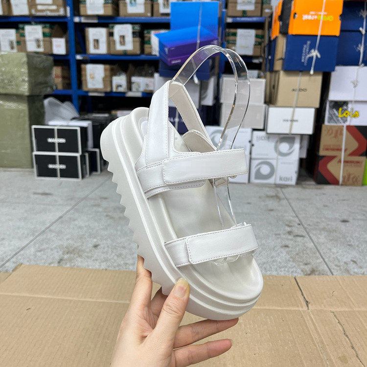 圆头厚底魔术贴休闲百搭时装凉鞋