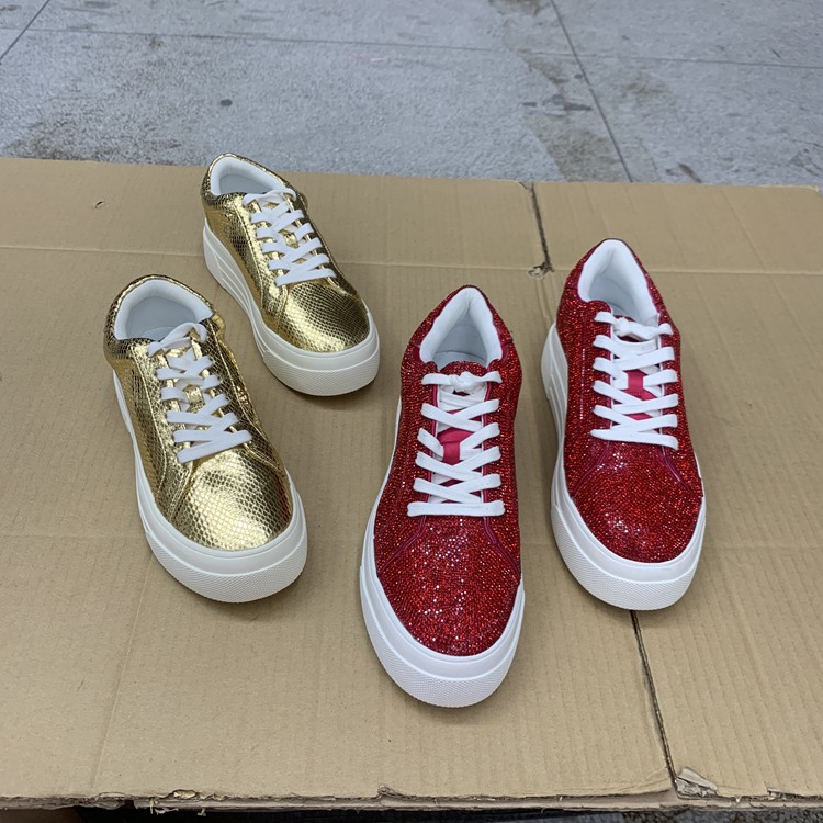 圆头休闲版本套脚平底系带运动鞋