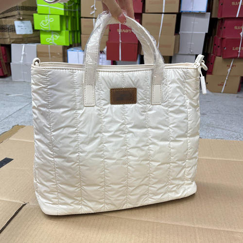 新款小方包轻软大容量宝妈日常