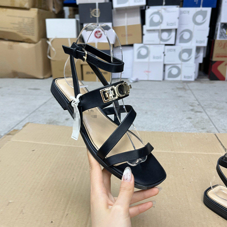 Lady Shoes外贸原单女鞋新款时尚通勤方头拼接一字扣平底时装凉鞋