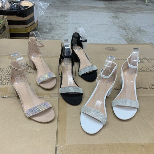 粗高跟凉鞋闪钻一字带露趾