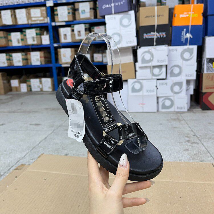 圆头纯色厚底魔术贴百搭时装凉鞋