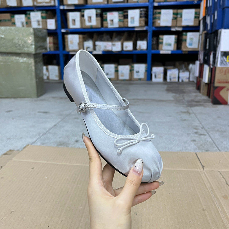 Lady Shoes外贸原单女鞋圆头蝴蝶结平底浅口单鞋玛丽珍芭蕾舞鞋