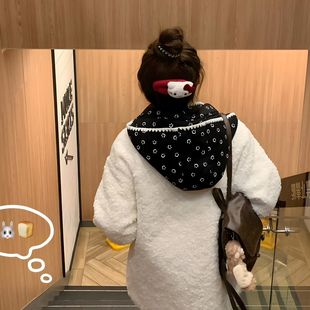 韩系氛围感印花笑脸围脖帽子一体女秋冬保暖斗篷披肩高级感外搭潮