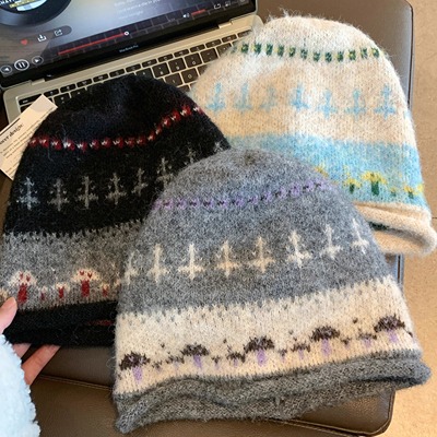 费尔岛风卷边堆堆帽女秋冬复古