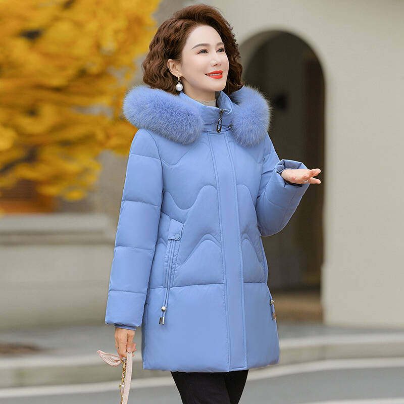 正品撤柜羽绒服中年妈妈女短款中老年国标90白鹅绒冬装加厚冬外套