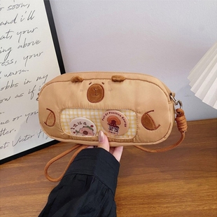 超划算水豚斜挎包笔袋卡皮巴拉透明痛包儿童卡通带夹层单肩包礼物