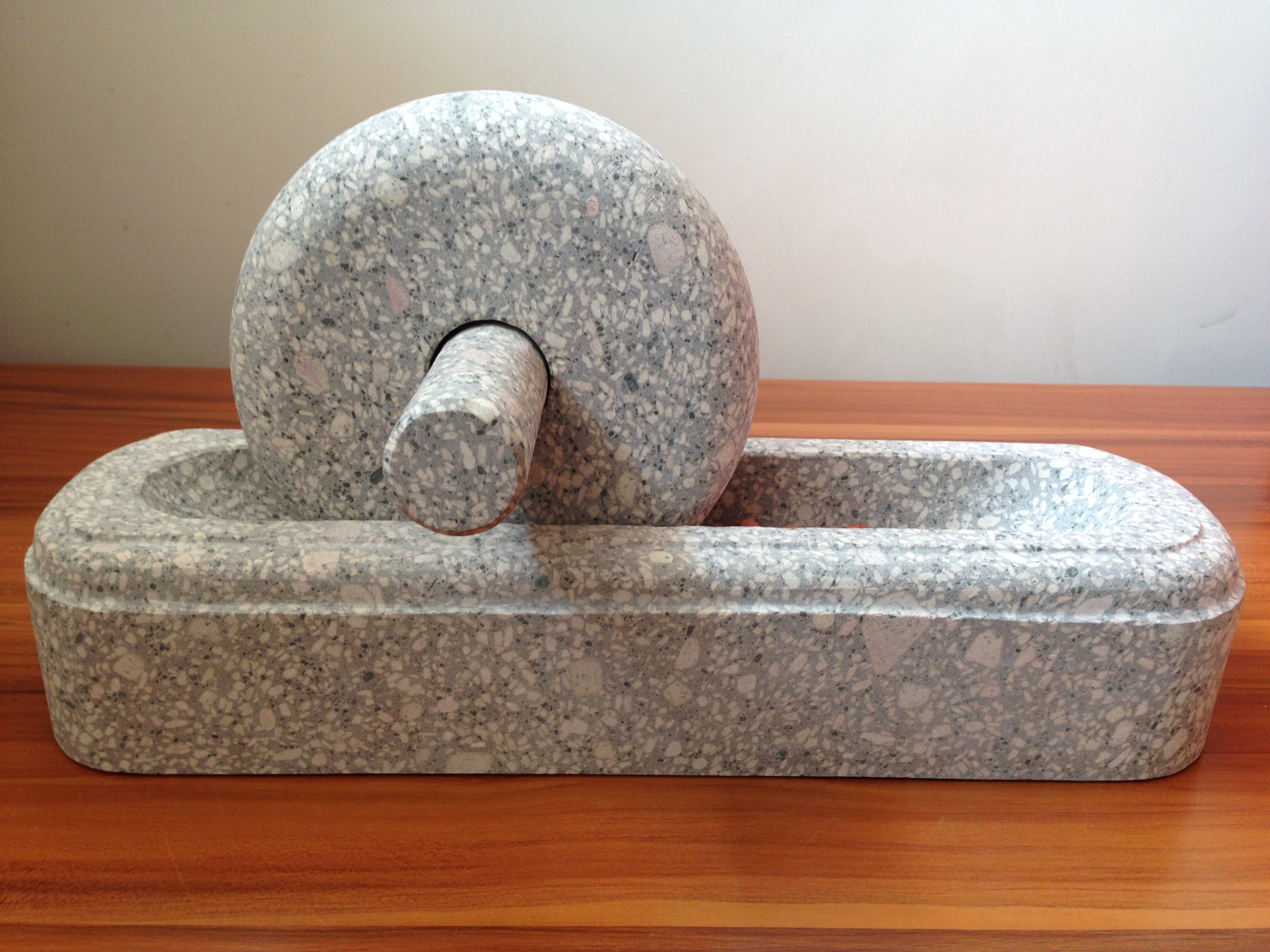 麦饭石碾子家用手推石槽老式非铁碾子石臼药碾研磨船中药捣碾压器