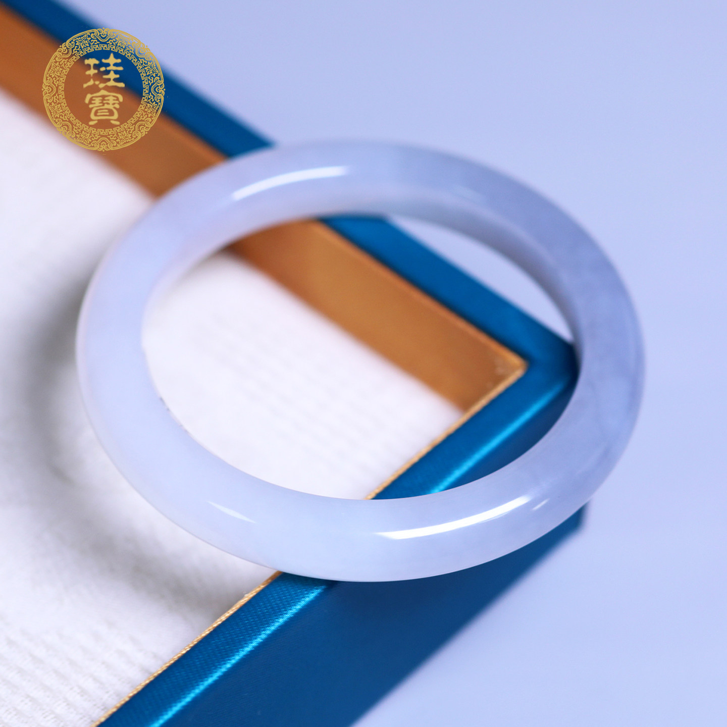 珪宝51.8mm和田玉烟紫宽条手镯女款半白半紫玉镯子天然带证书D746