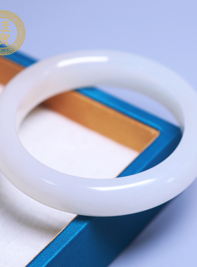 珪宝和田玉冰藕粉宽条手镯女60mm