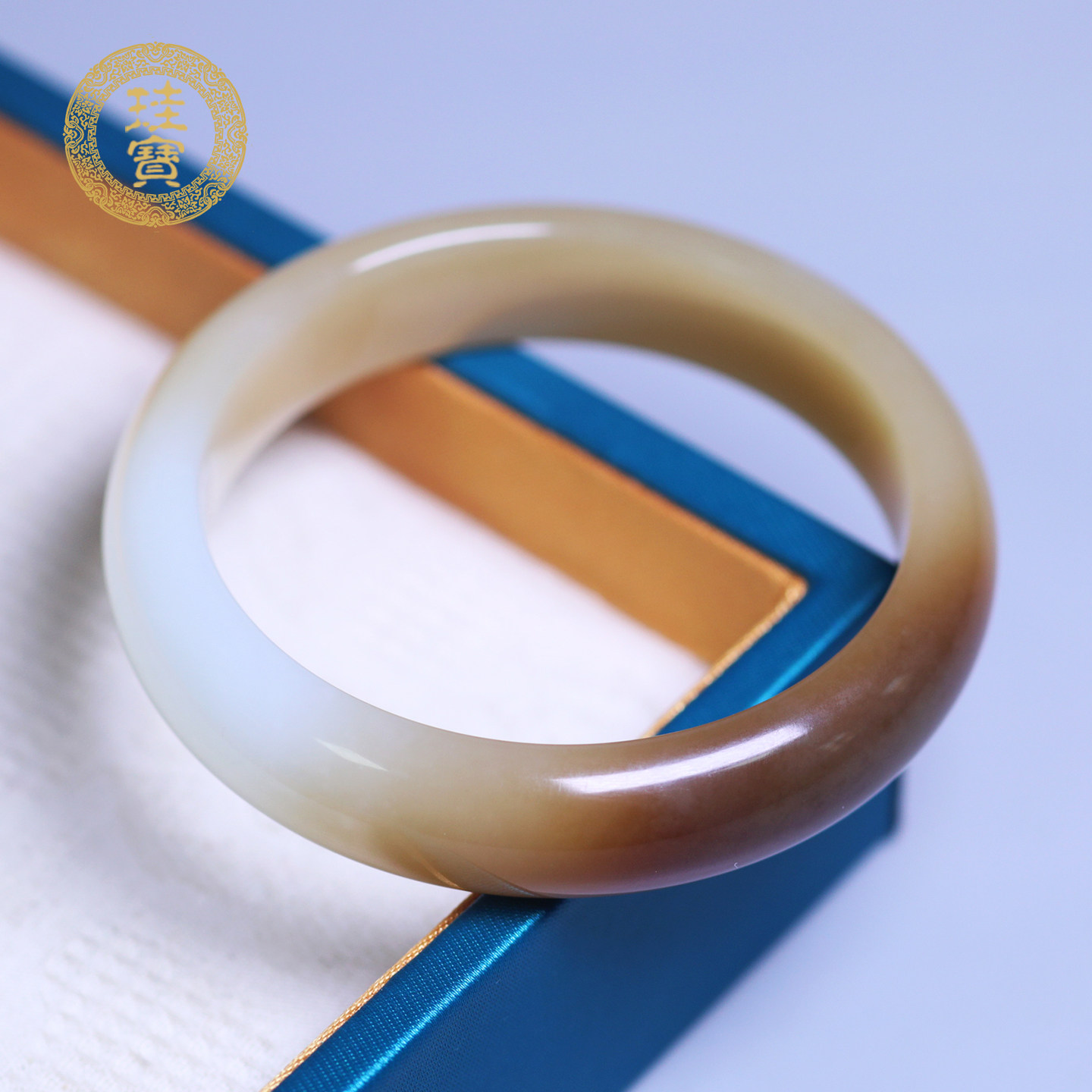 珪宝55mm和田玉糖白玉宽条手镯女款温润玉镯子天然玉石带证书礼物