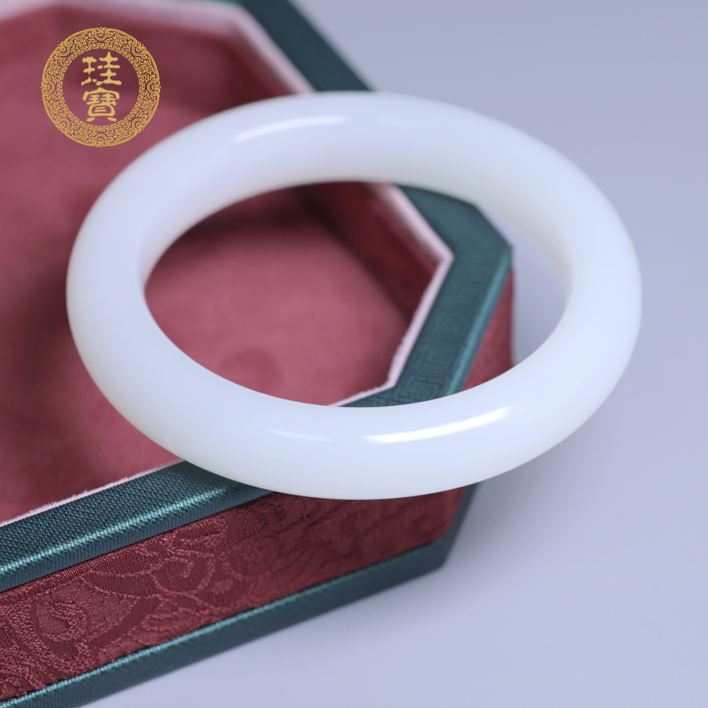 珪宝和田玉羊脂玉宽条手镯56.3mm