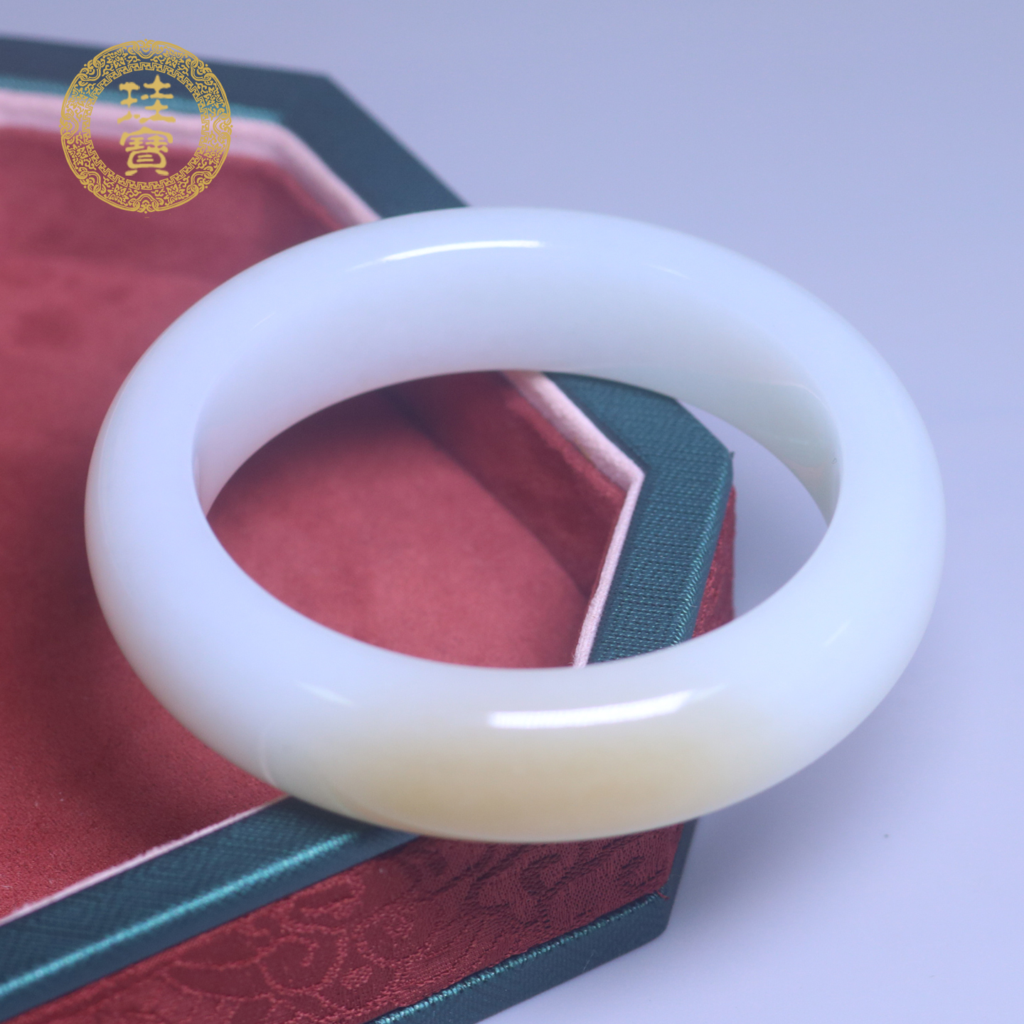 珪宝和田玉糖羊脂玉手镯女57.8mm