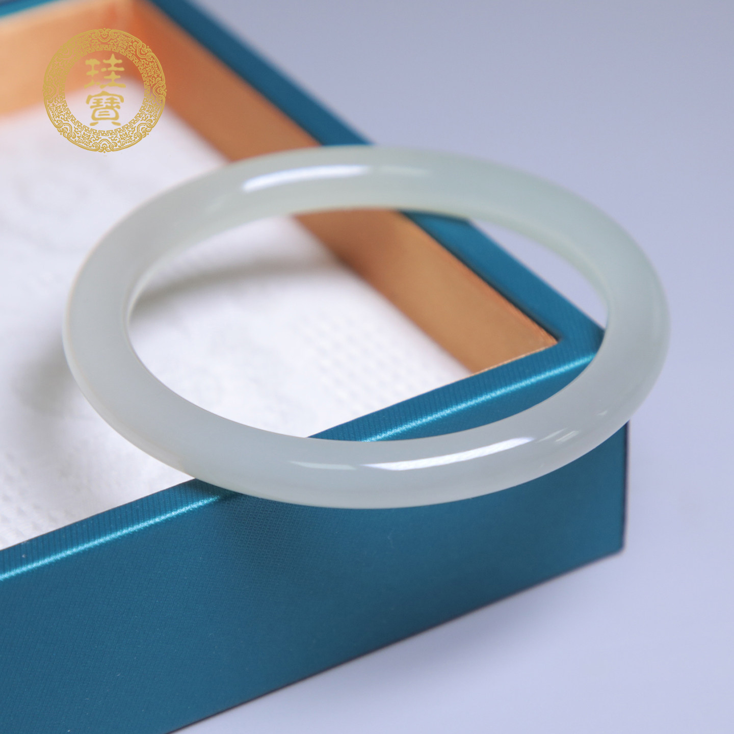 珪宝59.4mm和田玉青白玉细圆条手镯女款玉镯子天然玉石带证书0514