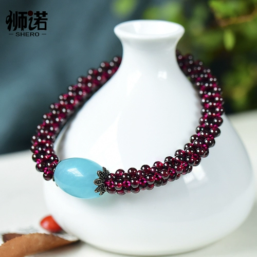 Плетеный браслет из граната, модный оберег на день рождения, этнический аксессуар, этнический стиль, подарок на день рождения