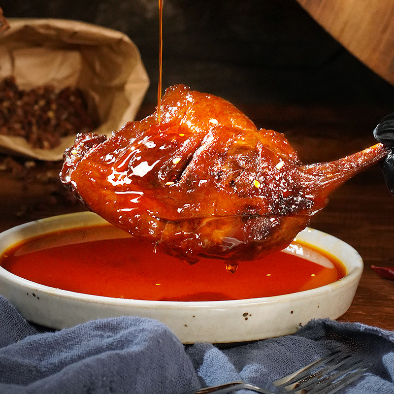 肖三婆手撕大鸭腿180g整只装川味美食麻辣鸭肉鲜零食宿舍解馋小吃