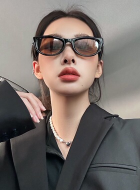 欧美甜酷辣妹氛围感高级绿色太阳眼镜方圆脸显瘦网红男墨镜女复古