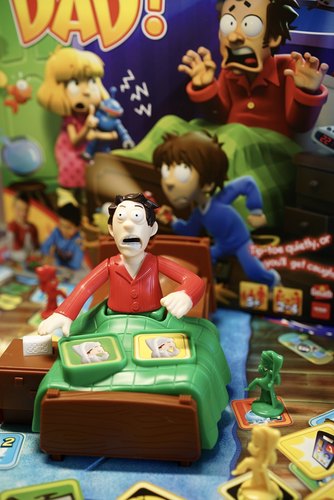 【栗栗巫】快慢狐别吵醒老爸家庭棋盘思维战略儿童益智玩具套装3+