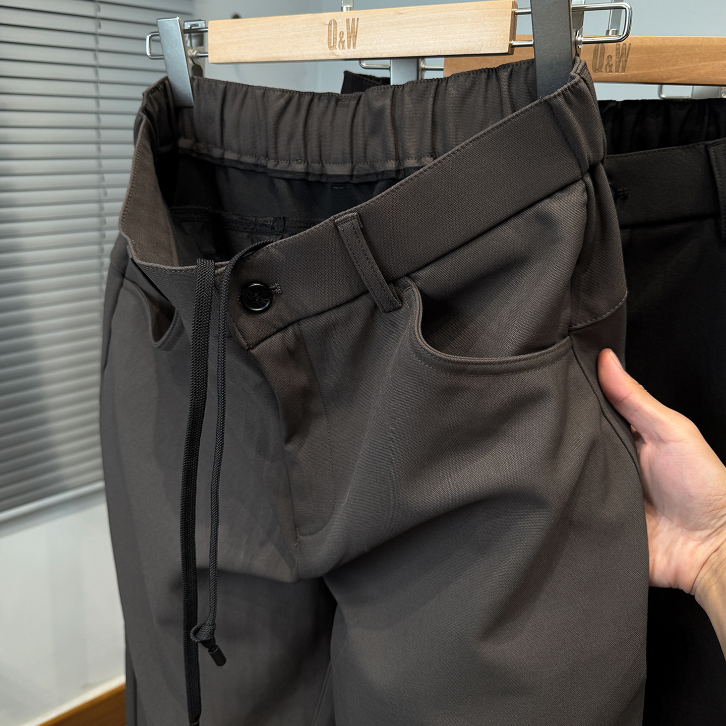 松弛感水洗仿棉阔腿裤男