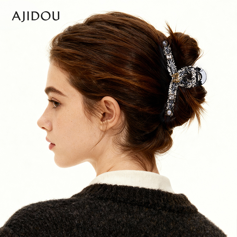 阿吉豆发夹高级感鲨鱼夹轻奢百搭