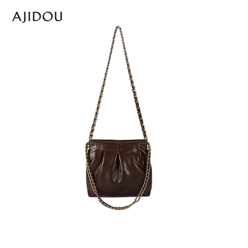 AJIDOU阿吉豆包包女斜挎包休闲时尚款通勤优雅专柜同款单肩包