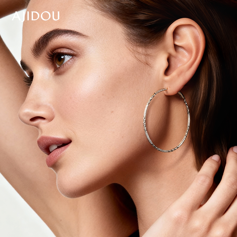 AJIDOU阿吉豆耳环女银色复古摩登大耳圈通勤百搭耳环女士夸张耳饰,饰品/流行首饰/时尚饰品新,耳环,淘宝优惠券,粉丝福利购,淘宝优惠卷