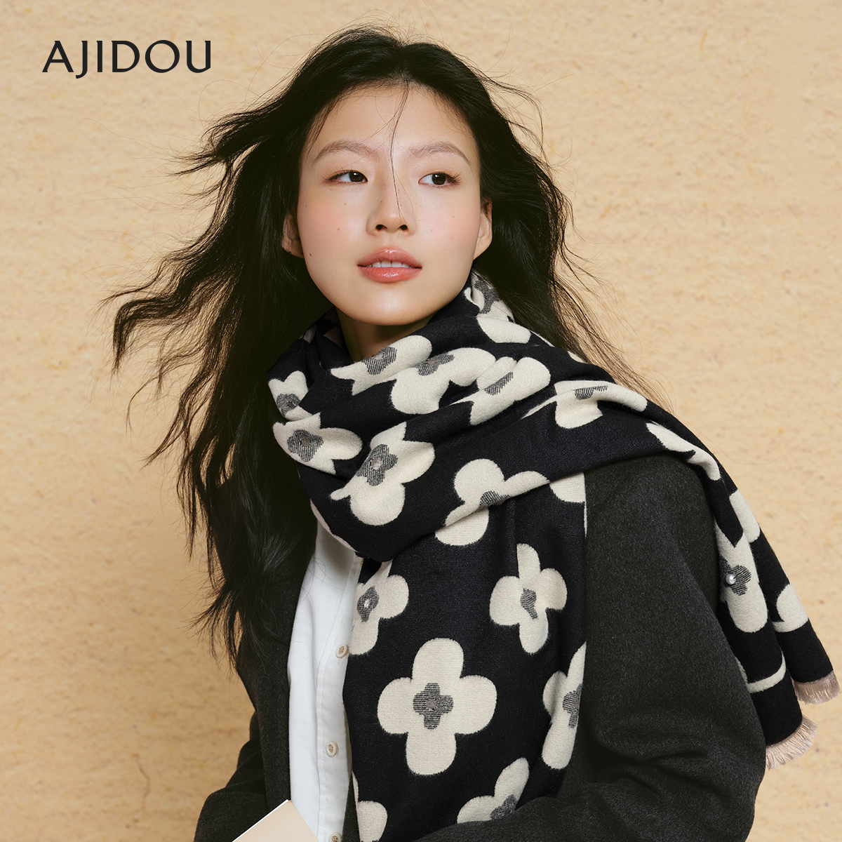 阿吉豆围巾女冬保暖防风加厚围脖