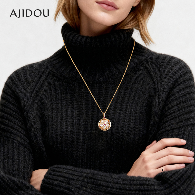 AJIDOU阿吉豆项链女金色罗盘颈链