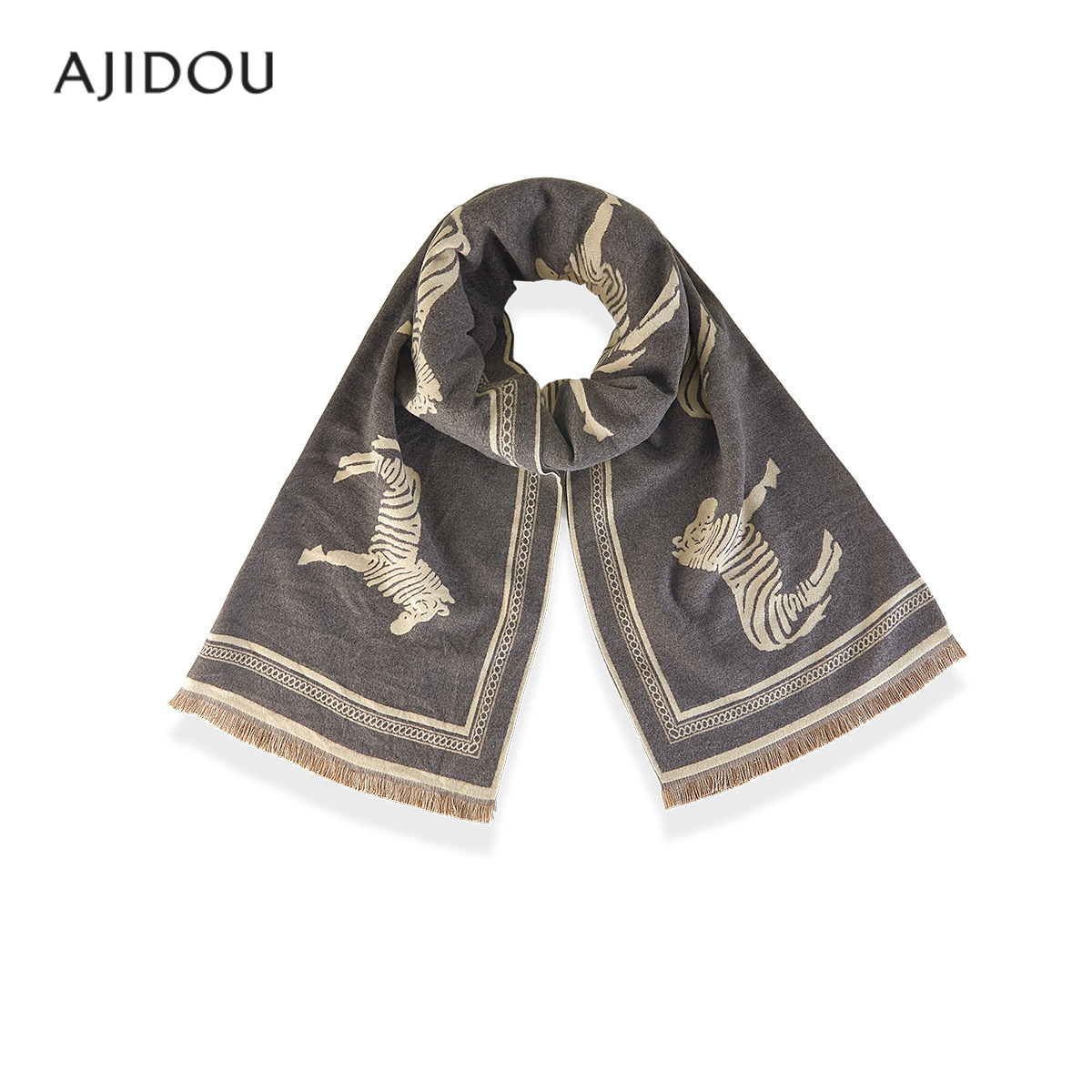 AJIDOU阿吉豆围巾本命年小马秋冬女款披肩新年战袍围巾新年战袍