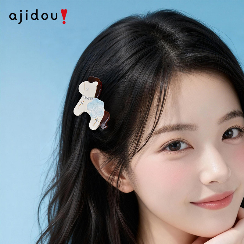 AJIDOU阿吉豆儿童发夹本名年小马侧边夹过渡期发饰女高级感鸭嘴夹