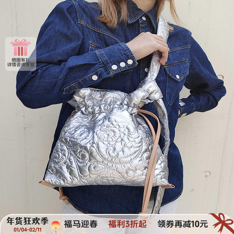 【4折福利】casselini小众浮雕云朵包单肩斜挎包包女轻便高级感,箱包皮具/热销女包/男包,通用款女包,淘宝优惠券,粉丝福利购,淘宝优惠卷