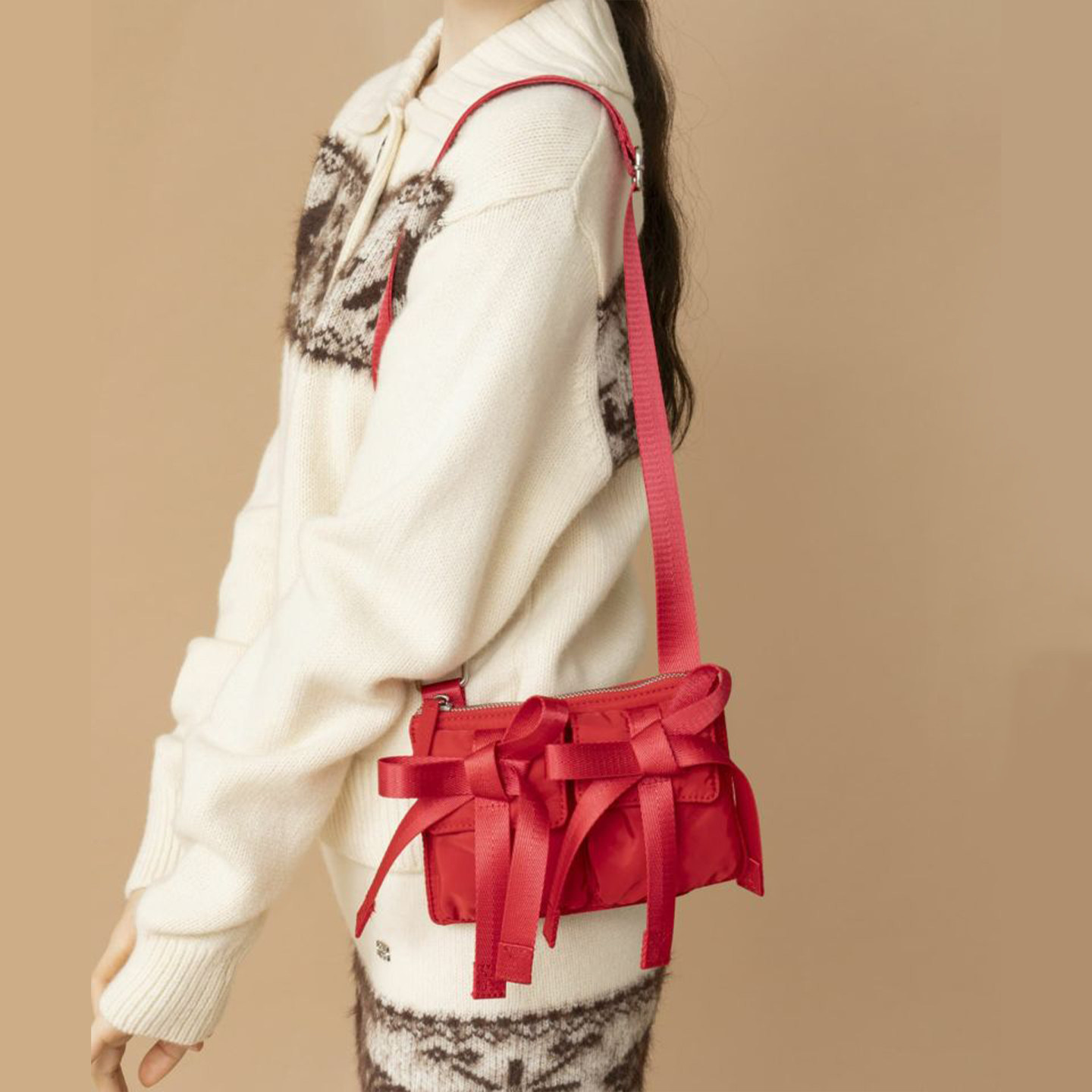 【8折福利】casselini红色蝴蝶结mini纯色简约休闲单肩斜挎包女