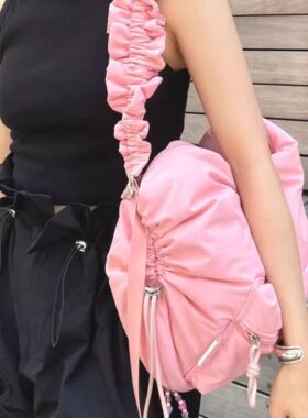 【4折福利】casselini多巴胺超大容量旅行度假防水斜挎单肩女包