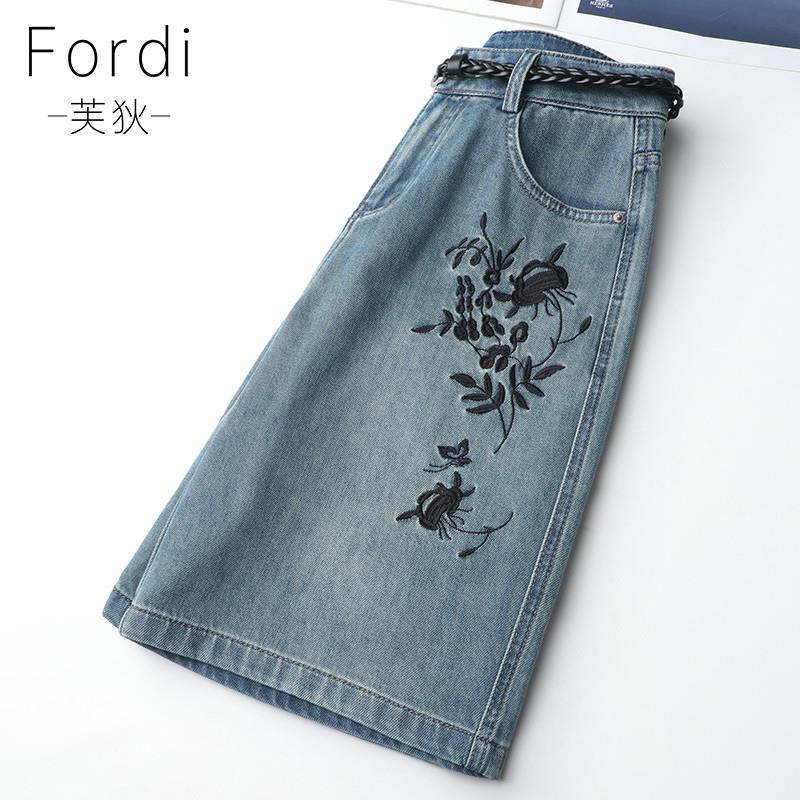 绣花牛仔短裤女夏季2025新款夏天薄款直筒五分裤宽松高腰阔腿中裤