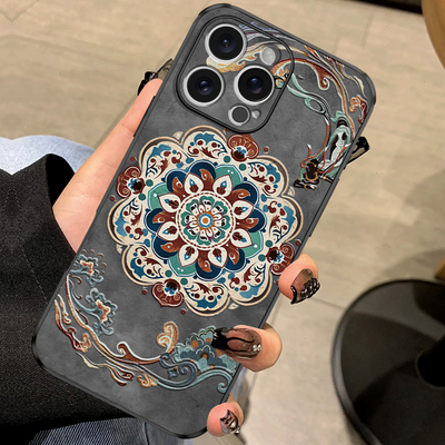 适用苹果16promax手机壳新款溢彩莲花纹iPhone15pro高级感镜头全包防摔保护套14网红创意时尚个性复古女外壳