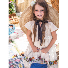 lenias Pero�����Ʒ����˿����ȹʵ����ģ��ͼ����һ����С����