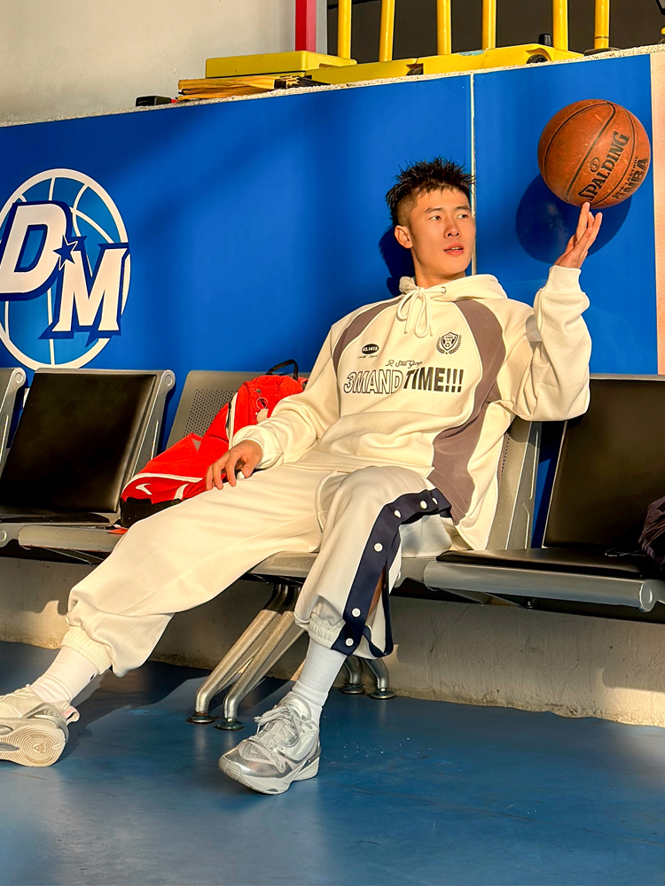 andtime复古赛车正品卫衣