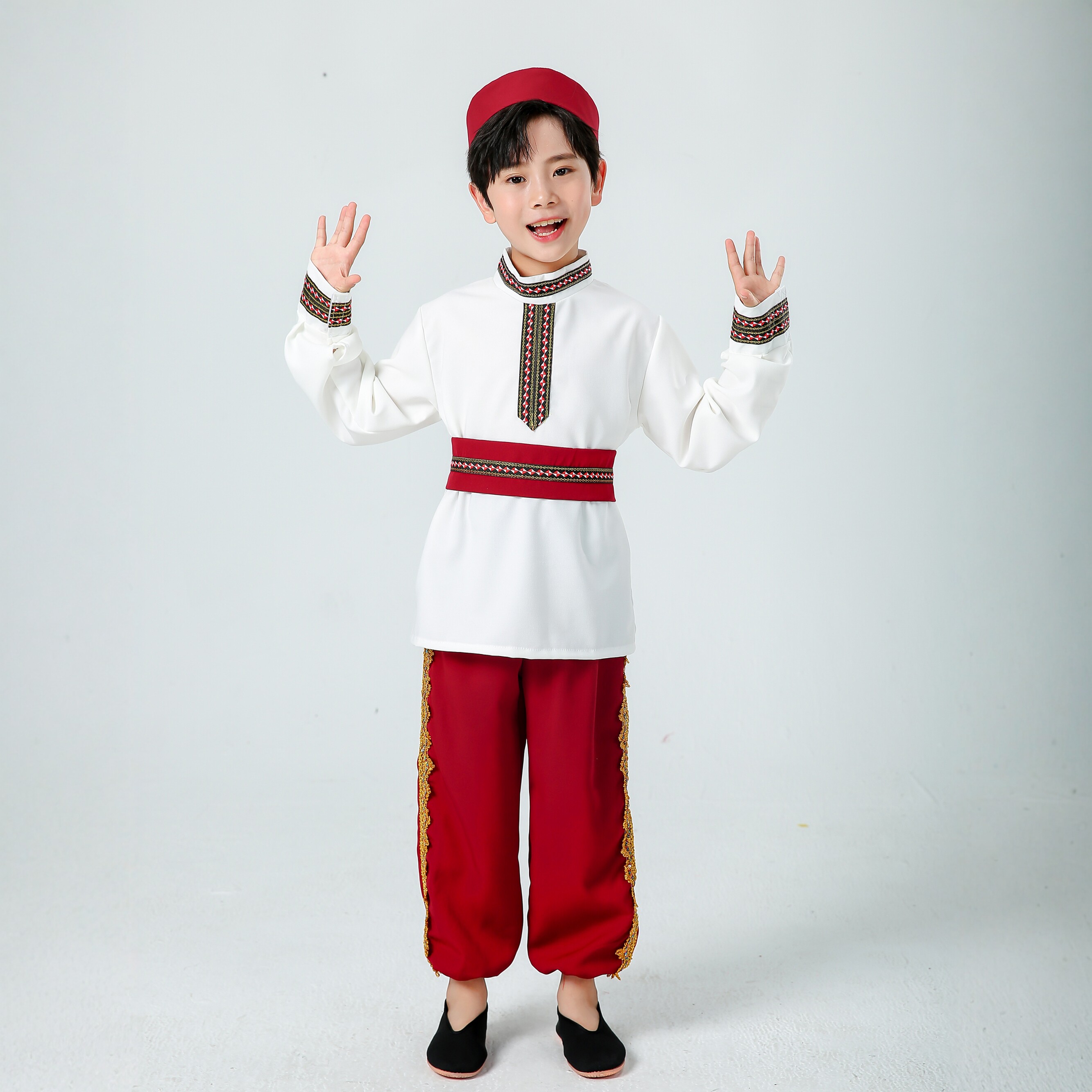 六一儿童民族风舞蹈演出服男童白红色表演服饰少数民族风装饰