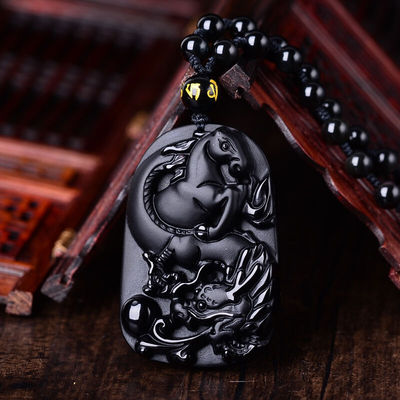 龙马精神天然黑曜石蝉联证书吊坠