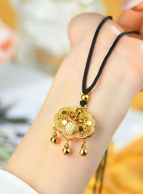 黄金色沙金宝宝如意长命锁吊坠