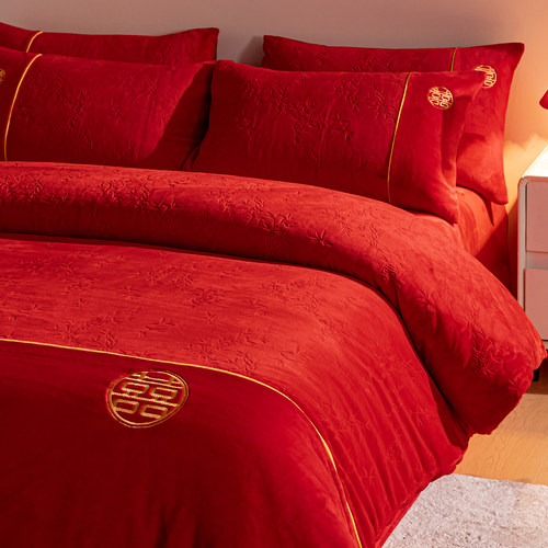 秋冬季牛奶绒红色婚庆四件套结婚