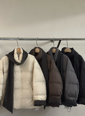 莉莉家 冬上新立领宽松百搭时尚保暖羽绒服外套(配围巾)80822