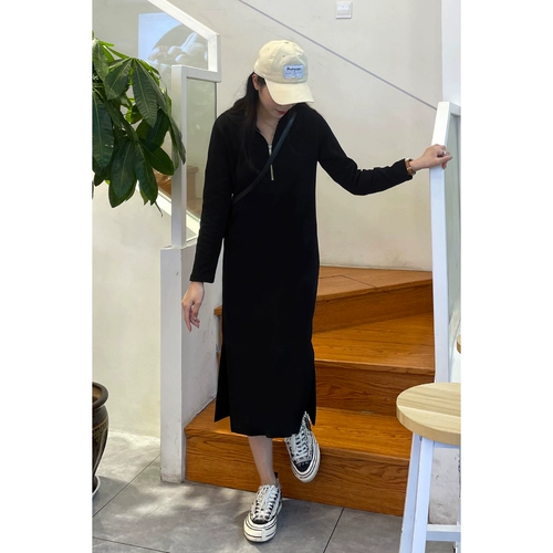 Демисезонное платье, утепленная толстовка с капюшоном, длинная юбка, яркий броский стиль