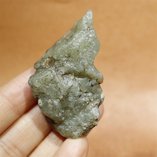 27克黑皮青玉戈壁料原石玩料新疆和田玉戈壁滩天然玉石无修原料