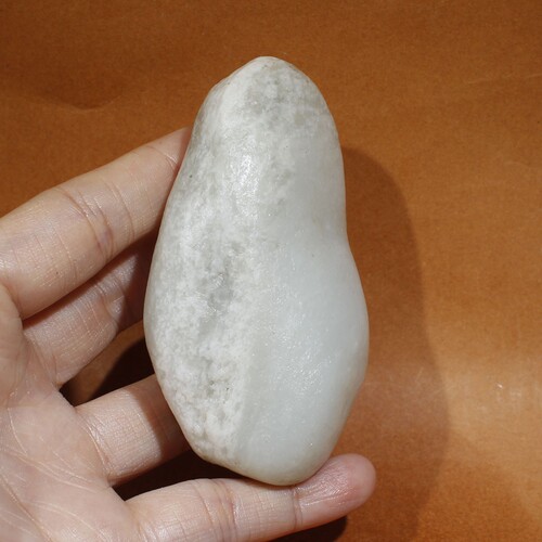和田玉天然玉石好型饱满把件