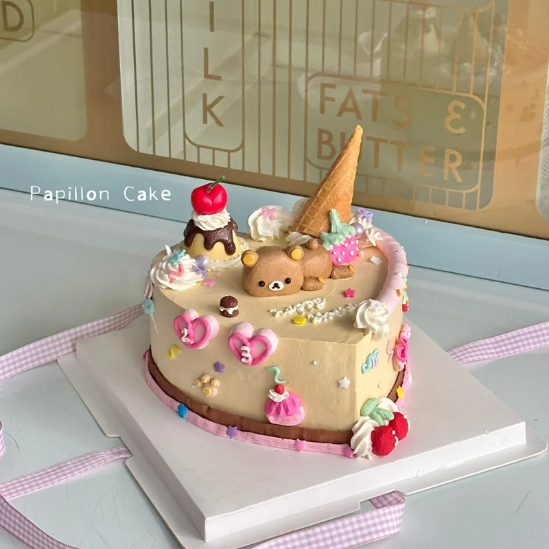 小红书同款甜筒蛋糕装饰 轻松熊樱桃蜡烛儿童生日烘焙插旗插件