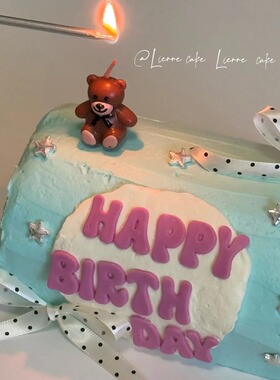 可爱小熊蜡烛生日快乐蛋糕装饰白色波点丝带星星烘焙装饰插件