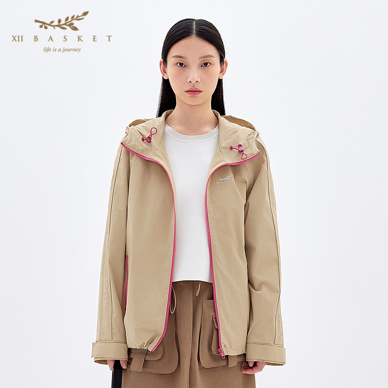 十二篮高密防风防泼户外轻量外套